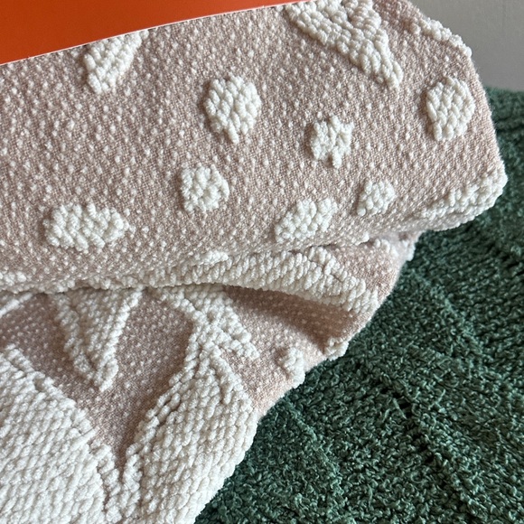 Martha Stewart Ivory & Beige Chenille Sunflower 🌻 Throw Blanket NEW!